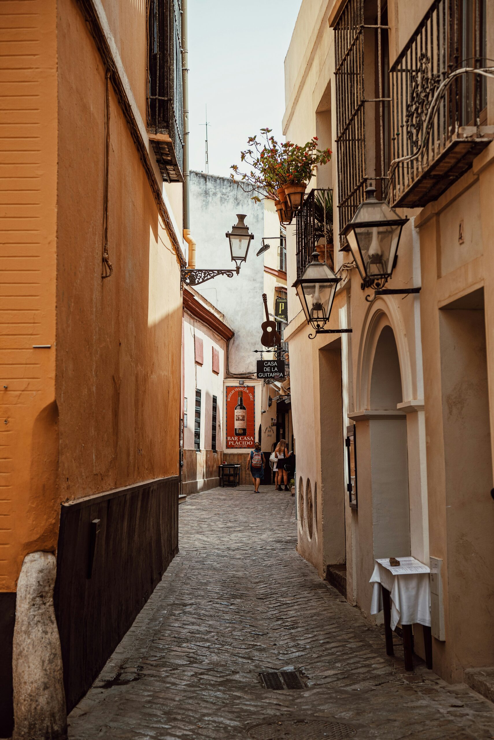 5 Hidden Gems in Seville: Combine Sightseeing with Padel